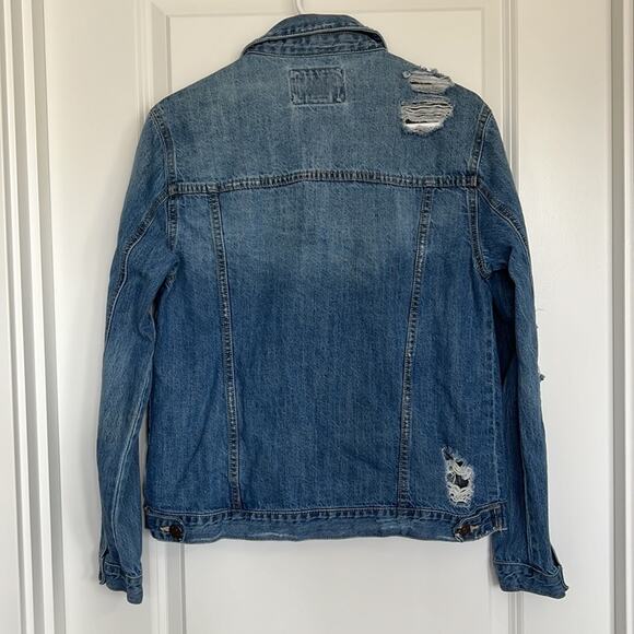 Forever 21 Women’s Blue Medium Wash Distressed Button Up Denim Jacket Size L‎ - Picture 10 of 13